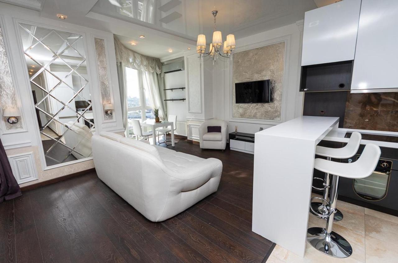 Exquisite Panoramic Views Apartment Dnipro Embankment キエフ エクステリア 写真
